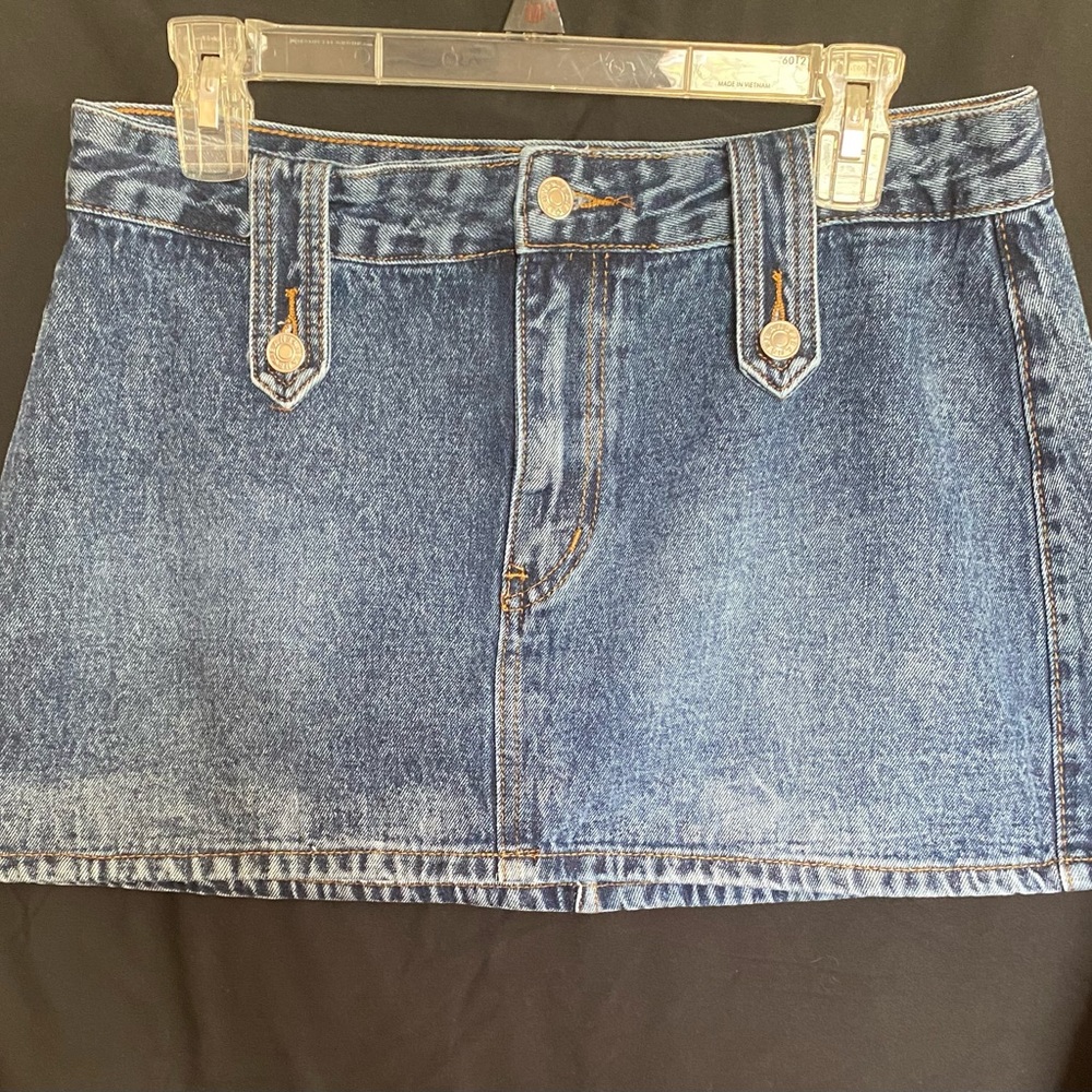 Shein denim skirt, Sz. lg, never worn